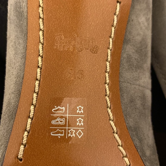 COACH Waverly Pump - Picture 13 of 15